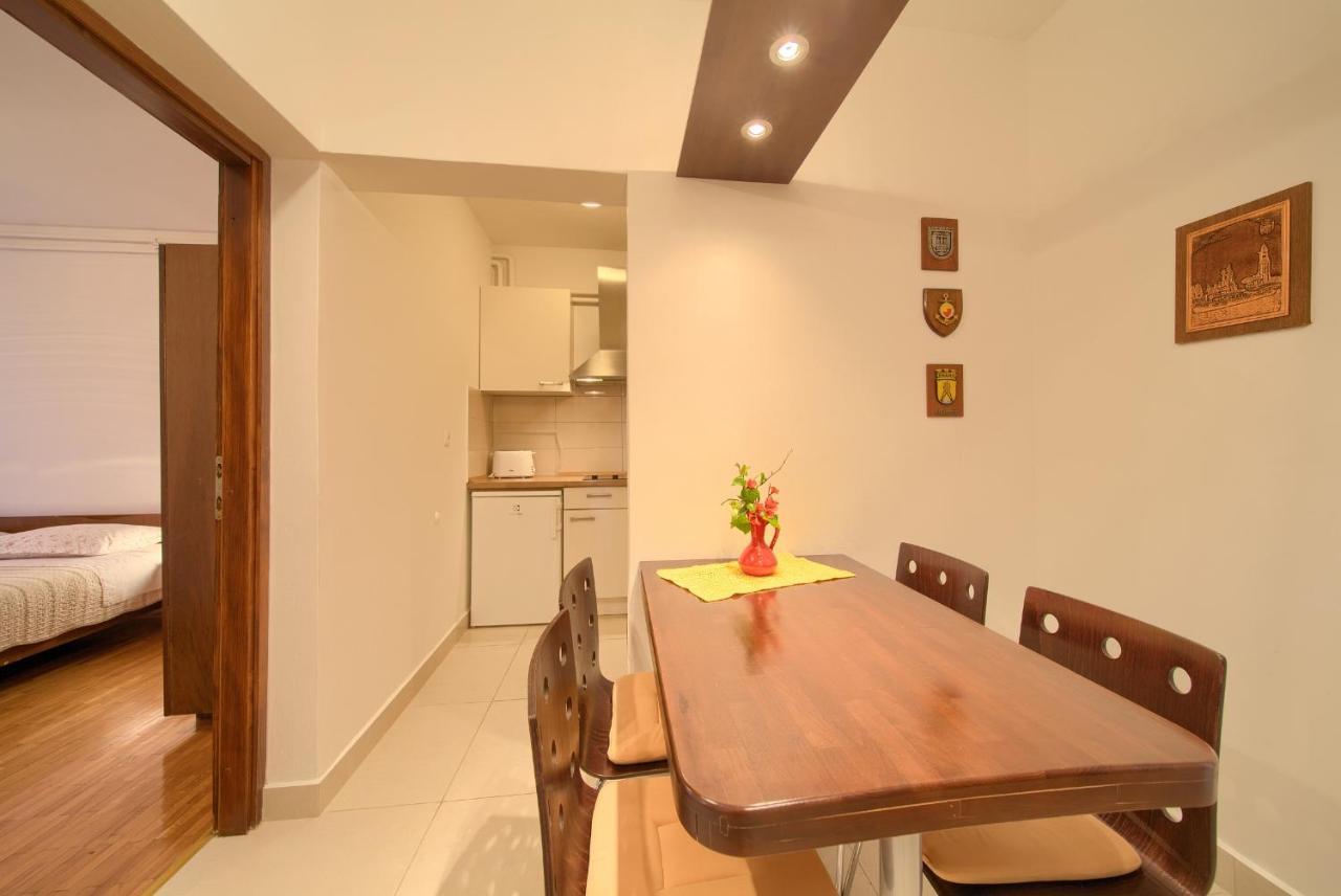 Apartments Meri ニヴィーチェ エクステリア 写真
