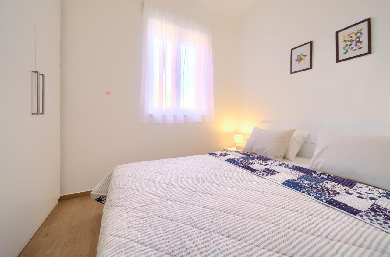 Apartments Meri ニヴィーチェ エクステリア 写真
